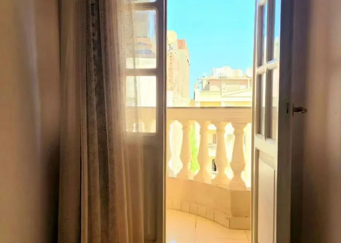 Alisra Building شقة